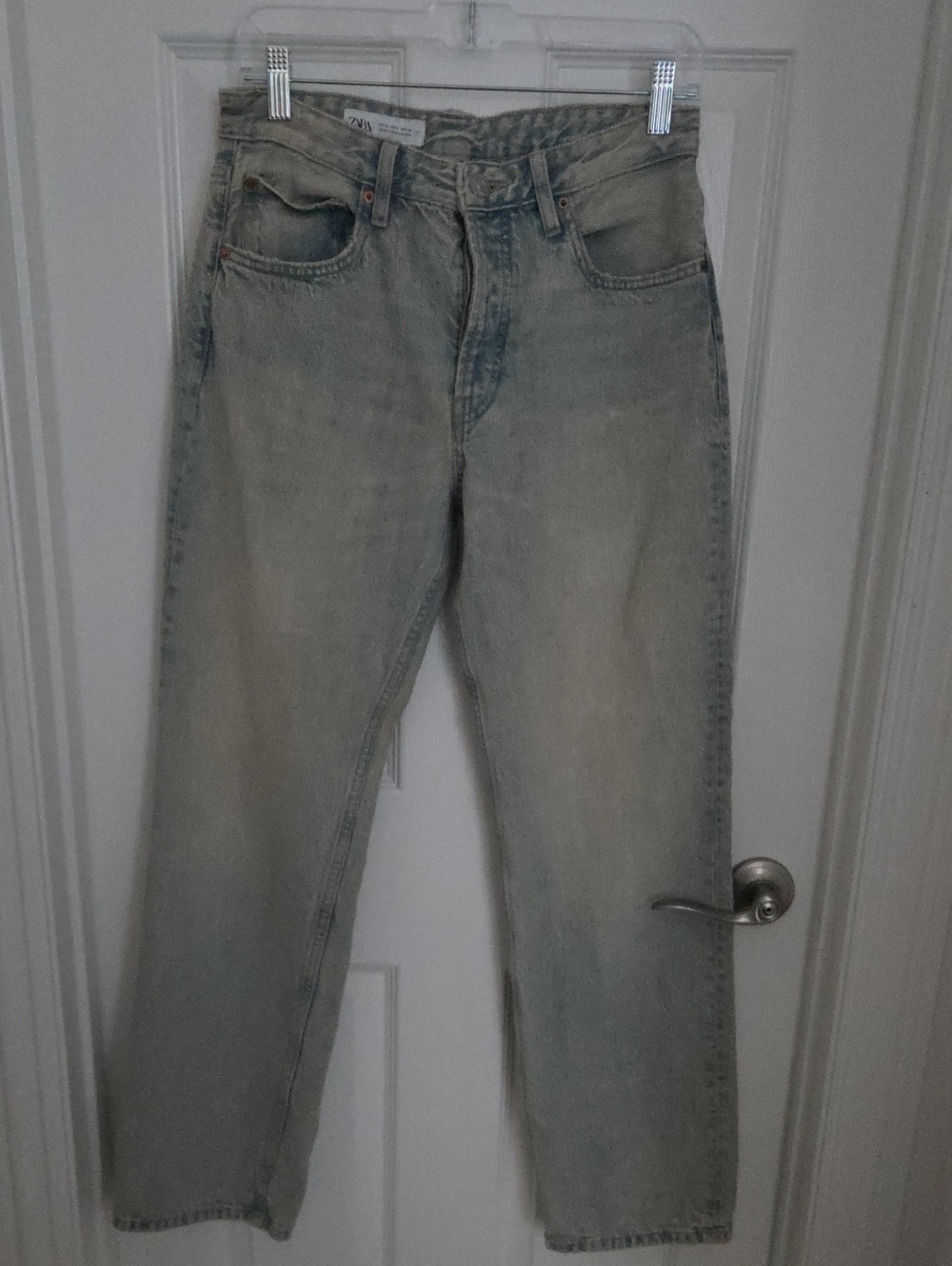 Zara Womens Straight Jeans in Faded Blue-Grey